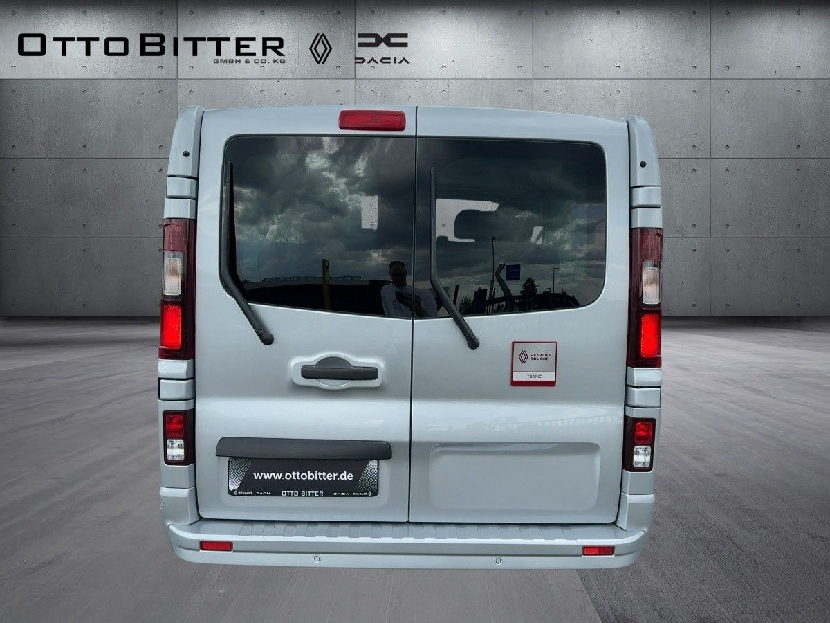 Renault Trafic Grand RED EDITION L2H1 dCi150 9-SITZE ALU - Mikrobuss: pilt 3 Renault Trafic Grand RED EDITION L2H1 dCi150 9-SITZE ALU - Mikrobuss: pilt 3