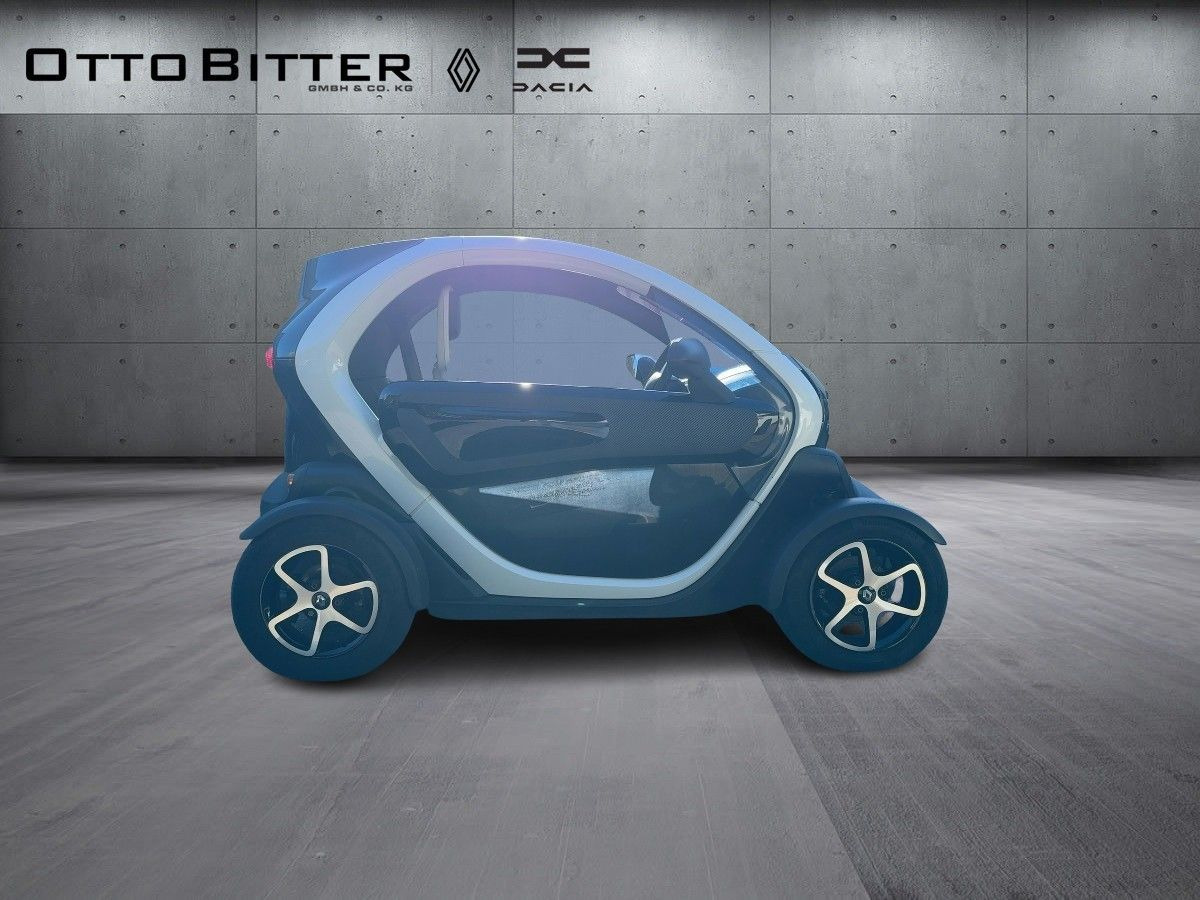 Renault Twizy Technic BATTERIEKAUF (Bought battery) - Auto: pilt 5 Renault Twizy Technic BATTERIEKAUF (Bought battery) - Auto: pilt 5