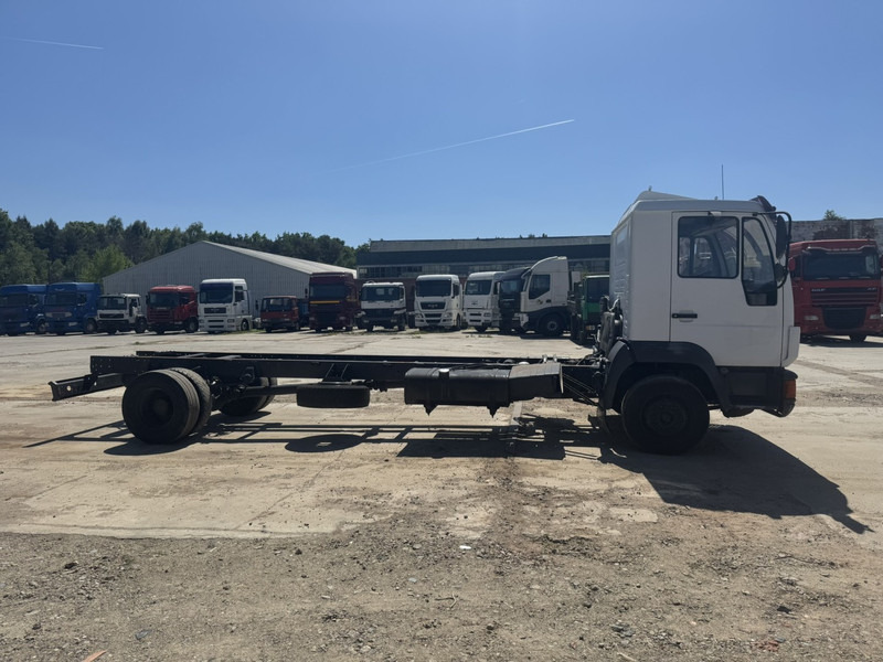 MAN 12.224 (MANUAL GEARBOX / EURO 2 / BELGIAN TRUCK IN GOOD CONDITION !!!) - Kabiinišassiiga veoauto: pilt 5 MAN 12.224 (MANUAL GEARBOX / EURO 2 / BELGIAN TRUCK IN GOOD CONDITION !!!) - Kabiinišassiiga veoauto: pilt 5