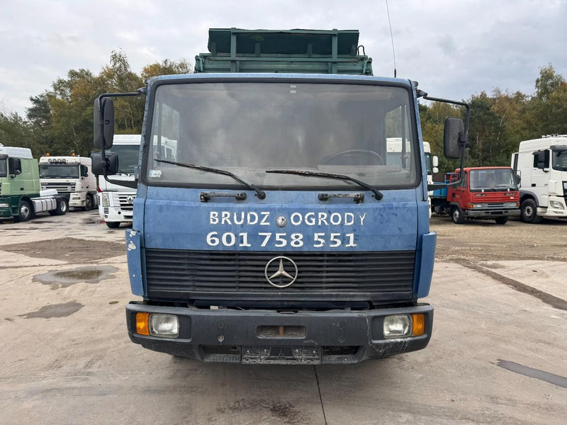 Mercedes-Benz SK 814 (6 CYLINDER / STEEL SUSPENSION / MANUAL PUMP / 3-SIDE TIPPER) - Kallurauto: pilt 2 Mercedes-Benz SK 814 (6 CYLINDER / STEEL SUSPENSION / MANUAL PUMP / 3-SIDE TIPPER) - Kallurauto: pilt 2