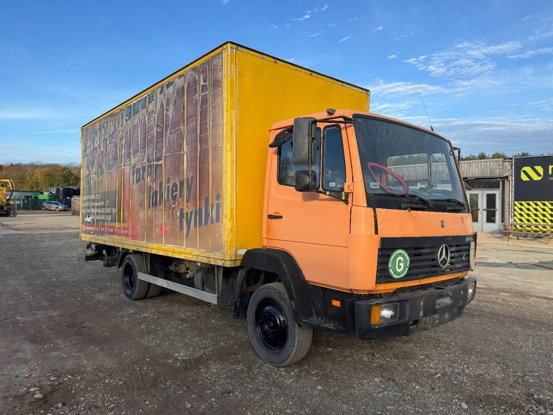 Mercedes-Benz SK 814 (STEEL SUSPENSION & MANUAL GEARBOX / SUSPENSION LAMES & BOITE MANUELLE) - Kasti veoauto: pilt 3 Mercedes-Benz SK 814 (STEEL SUSPENSION & MANUAL GEARBOX / SUSPENSION LAMES & BOITE MANUELLE) - Kasti veoauto: pilt 3