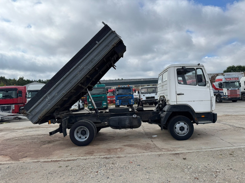 Mercedes-Benz SK 914 (6 CYLINDER / MANUAL PUMP / WITH HELPER / AUXILIARY / STEEL SUSPENSION) - Kallurauto: pilt 4 Mercedes-Benz SK 914 (6 CYLINDER / MANUAL PUMP / WITH HELPER / AUXILIARY / STEEL SUSPENSION) - Kallurauto: pilt 4