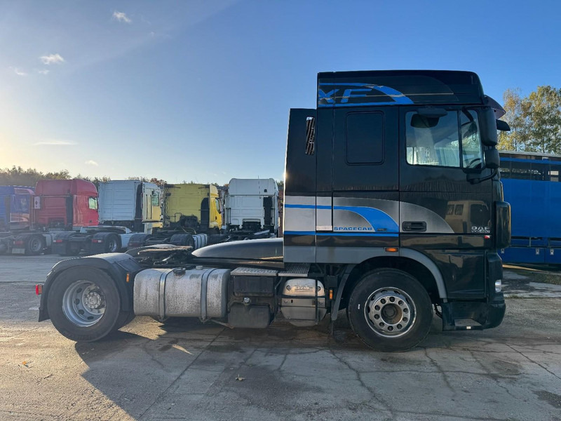 DAF 105 XF 460 Space Cab (MANUAL GEARBOX / BOITE MANUELLE) - Sadulveok: pilt 4 DAF 105 XF 460 Space Cab (MANUAL GEARBOX / BOITE MANUELLE) - Sadulveok: pilt 4
