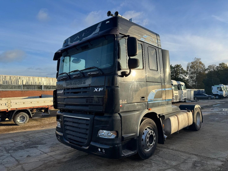 DAF 105 XF 460 Space Cab (MANUAL GEARBOX / BOITE MANUELLE) - Sadulveok: pilt 1 DAF 105 XF 460 Space Cab (MANUAL GEARBOX / BOITE MANUELLE) - Sadulveok: pilt 1