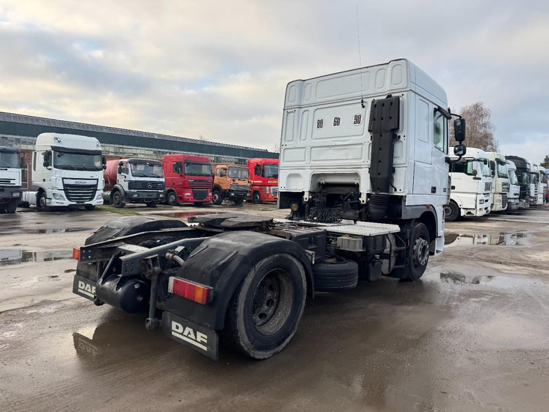 DAF 105 XF 460 Space Cab (MANUAL GEARBOX / BOITE MANUELLE / PERFECT CONDITION) - Sadulveok: pilt 5 DAF 105 XF 460 Space Cab (MANUAL GEARBOX / BOITE MANUELLE / PERFECT CONDITION) - Sadulveok: pilt 5