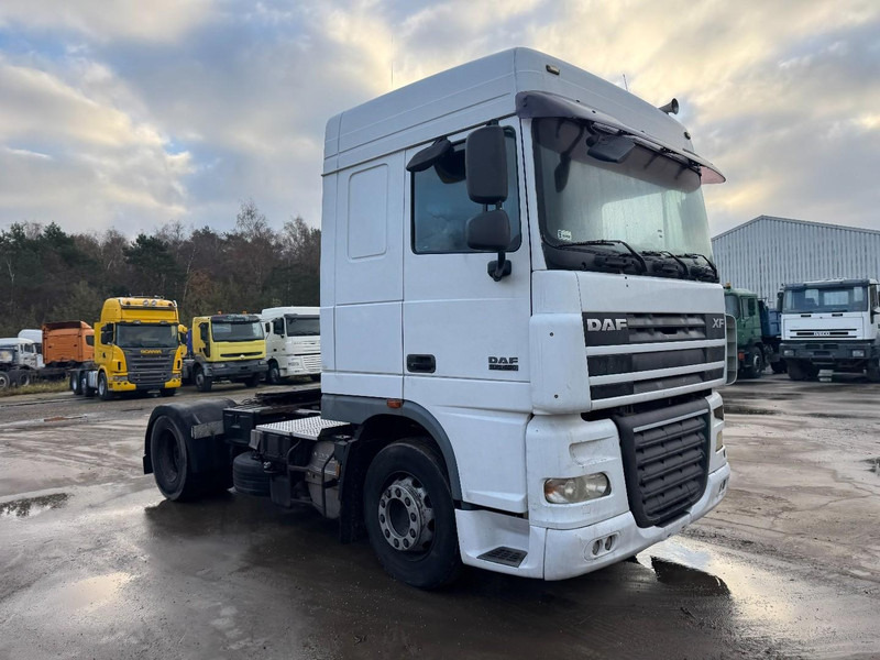 DAF 105 XF 460 Space Cab (MANUAL GEARBOX / BOITE MANUELLE / PERFECT CONDITION) - Sadulveok: pilt 3 DAF 105 XF 460 Space Cab (MANUAL GEARBOX / BOITE MANUELLE / PERFECT CONDITION) - Sadulveok: pilt 3