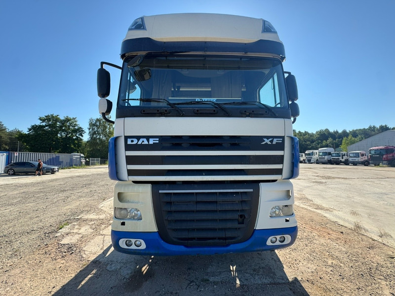 DAF 105 XF 460 Super Space Cab (GOOD CONDITION / BON ETAT) - Sadulveok: pilt 2 DAF 105 XF 460 Super Space Cab (GOOD CONDITION / BON ETAT) - Sadulveok: pilt 2