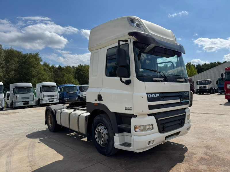 DAF 85 CF 460 Space Cab (PERFECT CONDITION / PARFAIT ETAT) - Sadulveok: pilt 3 DAF 85 CF 460 Space Cab (PERFECT CONDITION / PARFAIT ETAT) - Sadulveok: pilt 3