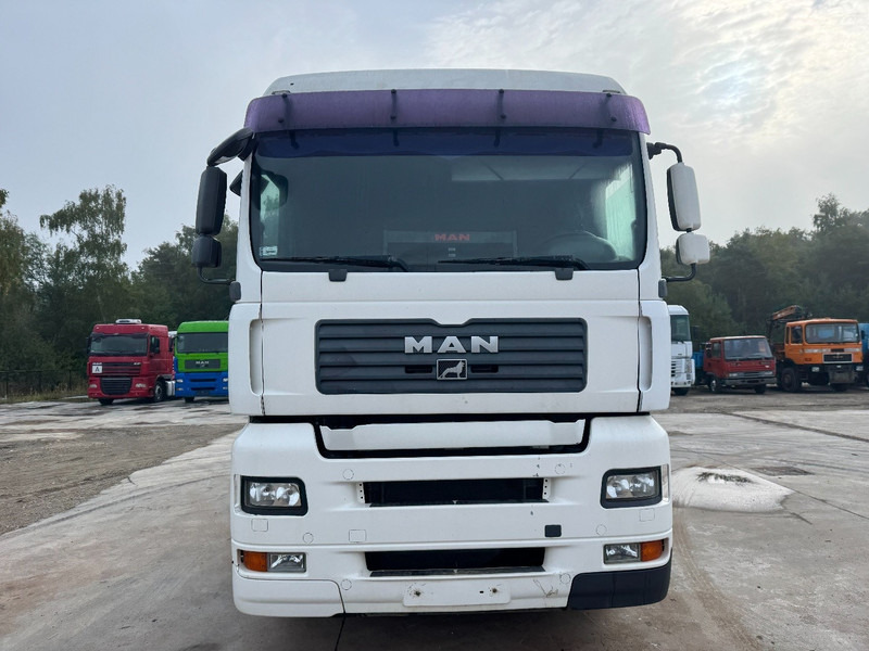 MAN TGA 18.440 (MANUAL GEARBOX / BOITE MANUELLE / PERFECT) - Sadulveok: pilt 2 MAN TGA 18.440 (MANUAL GEARBOX / BOITE MANUELLE / PERFECT) - Sadulveok: pilt 2