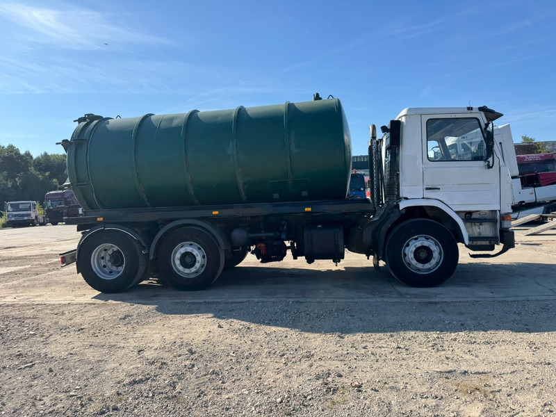 Scania 93 - 280 (14.000L / MANUAL PUMP & GEARBOX / 6X2) - Vaakumveok: pilt 4 Scania 93 - 280 (14.000L / MANUAL PUMP & GEARBOX / 6X2) - Vaakumveok: pilt 4