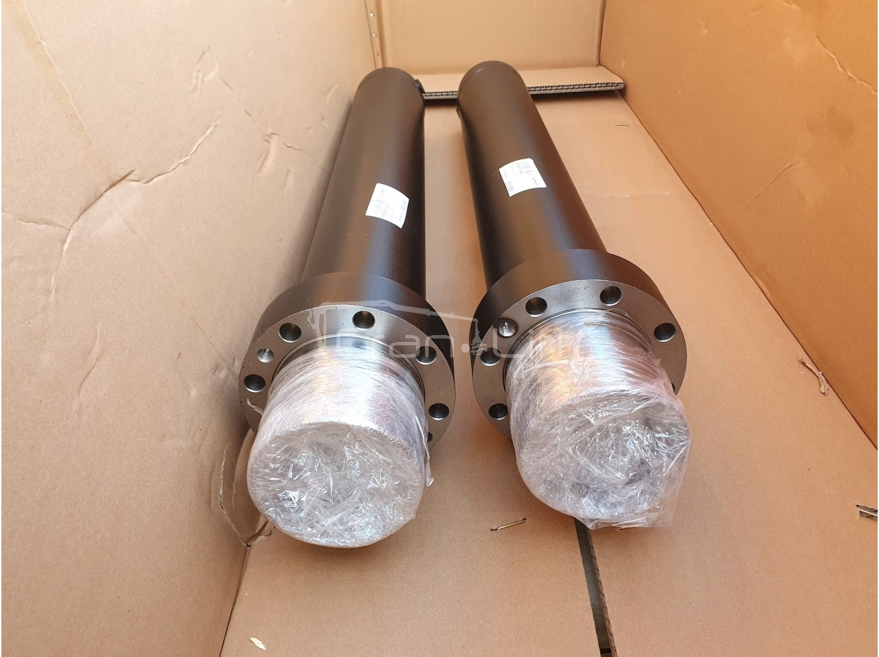 Siłownik, cylinder obrotu Epsilon M100, M110, M120, M130 YE06005_425 - Hüdrauliline silinder - Kraana-manipulaator: pilt 2 Siłownik, cylinder obrotu Epsilon M100, M110, M120, M130 YE06005_425 - Hüdrauliline silinder - Kraana-manipulaator: pilt 2