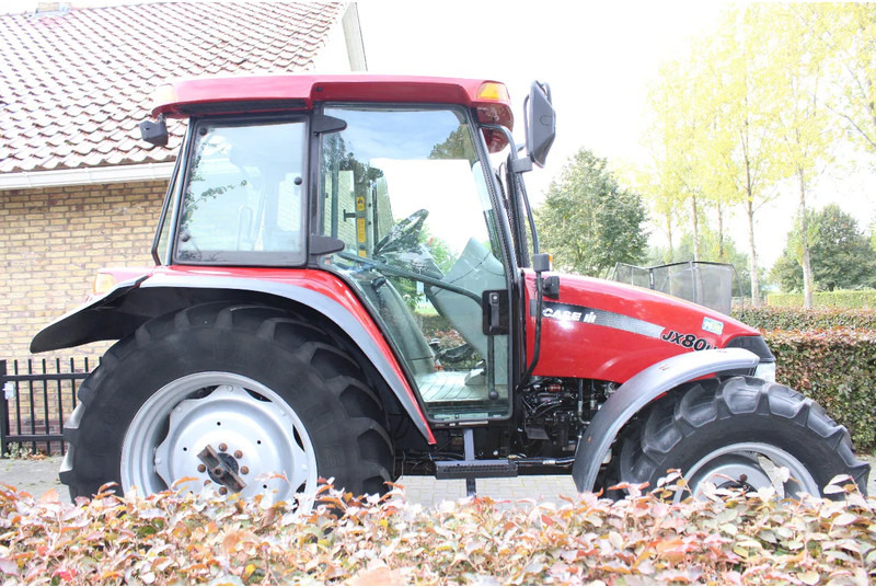 Case IH JX80U - Traktor: pilt 2 Case IH JX80U - Traktor: pilt 2