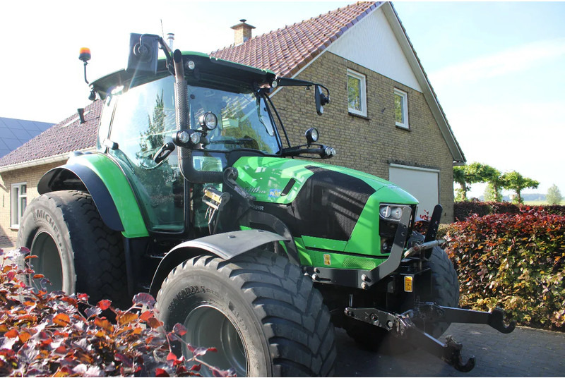 Deutz-Fahr 5110 TTV ex gemeente Fronthef en front pto - Traktor: pilt 1 Deutz-Fahr 5110 TTV ex gemeente Fronthef en front pto - Traktor: pilt 1