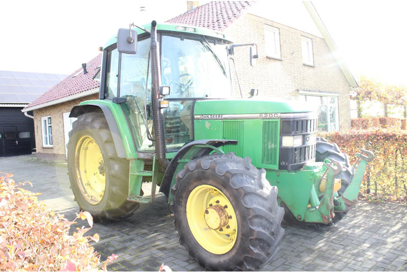 John Deere 6200 - Traktor: pilt 1 John Deere 6200 - Traktor: pilt 1