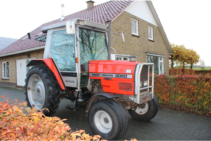 Massey Ferguson 3050 - Traktor: pilt 1 Massey Ferguson 3050 - Traktor: pilt 1