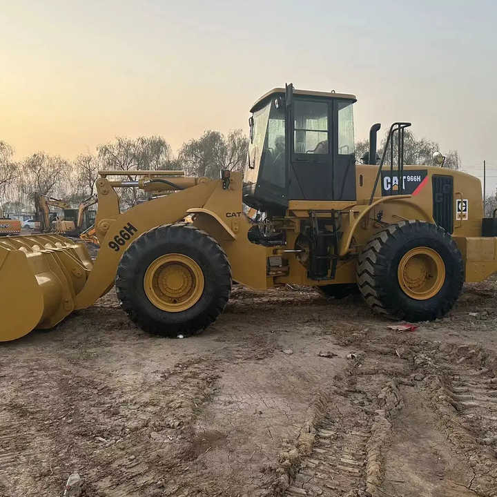 99%New Loaders Cat 966H High Efficiency Wheel Loader Cat 966H Powerful Chinese Made Front Loader Road Machine - Ekskavaator-laadur: pilt 3 99%New Loaders Cat 966H High Efficiency Wheel Loader Cat 966H Powerful Chinese Made Front Loader Road Machine - Ekskavaator-laadur: pilt 3