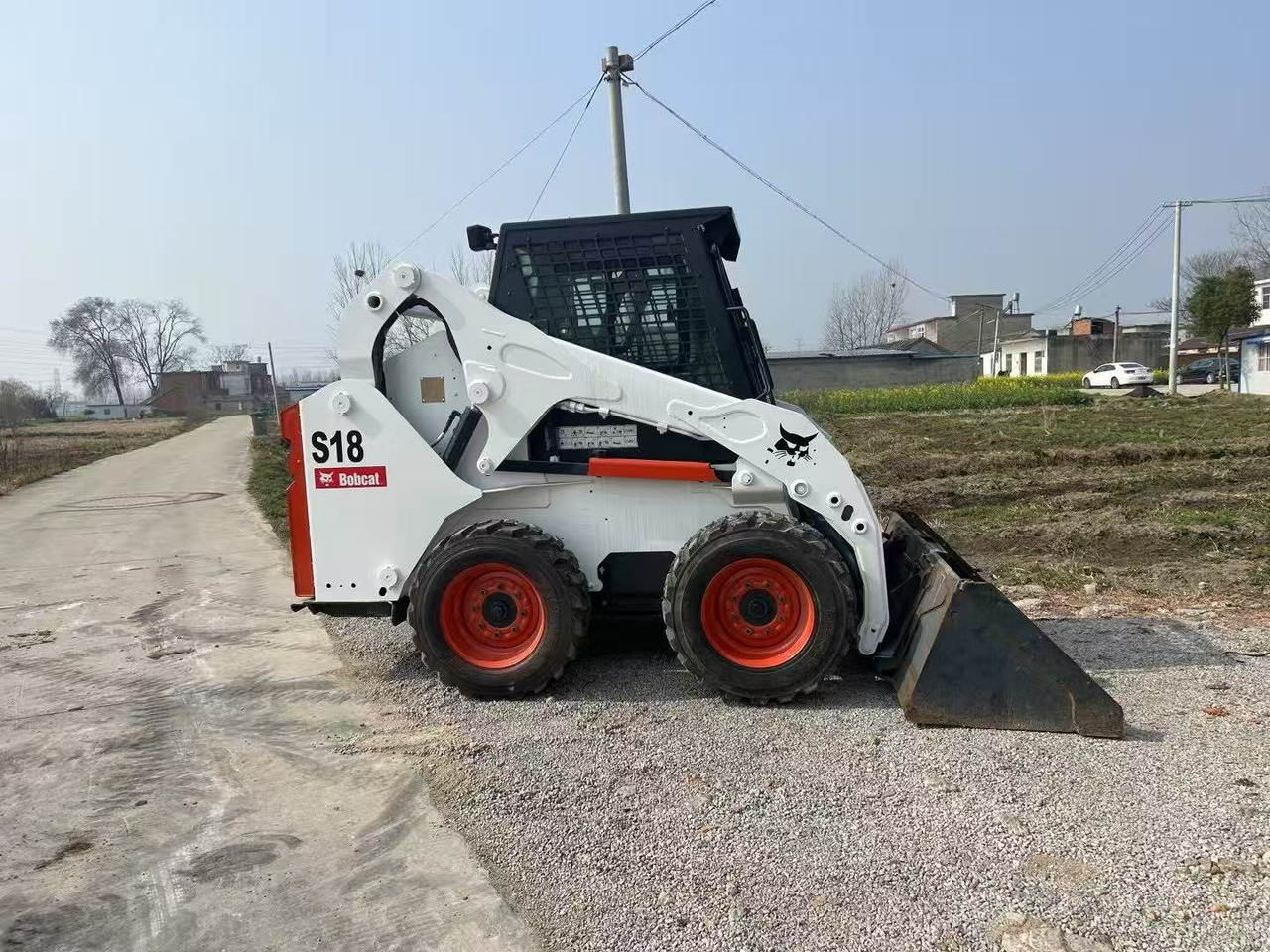 BOBCAT S18 - Kompaktlaadur: pilt 3 BOBCAT S18 - Kompaktlaadur: pilt 3