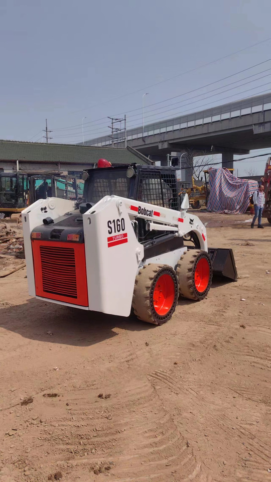BOBCAT s160 - Kompaktlaadur: pilt 1 BOBCAT s160 - Kompaktlaadur: pilt 1