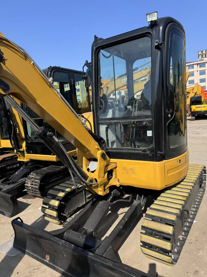 CATERPILLAR 303.5E - Miniekskavaator: pilt 2 CATERPILLAR 303.5E - Miniekskavaator: pilt 2
