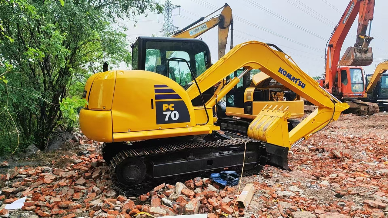 CATERPILLAR 303.5e - Miniekskavaator: pilt 2 CATERPILLAR 303.5e - Miniekskavaator: pilt 2