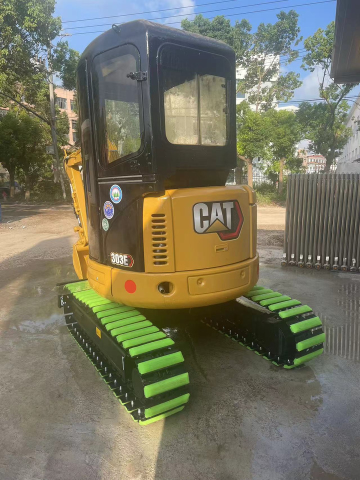 CATERPILLAR 303E - Miniekskavaator: pilt 1 CATERPILLAR 303E - Miniekskavaator: pilt 1