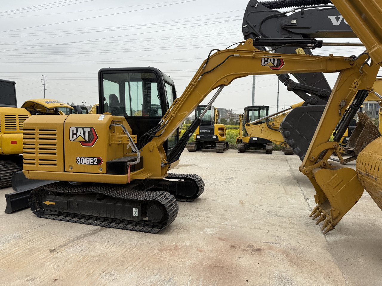 CATERPILLAR 306e - Miniekskavaator: pilt 1 CATERPILLAR 306e - Miniekskavaator: pilt 1