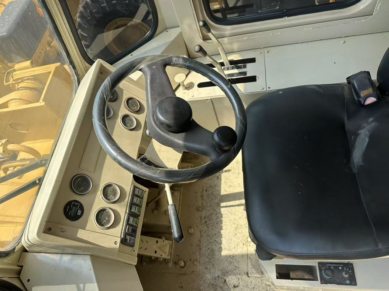 Rataslaadur CATERPILLAR Used Cat 966F Loader [ Copy ] [ Copy ]: pilt 7