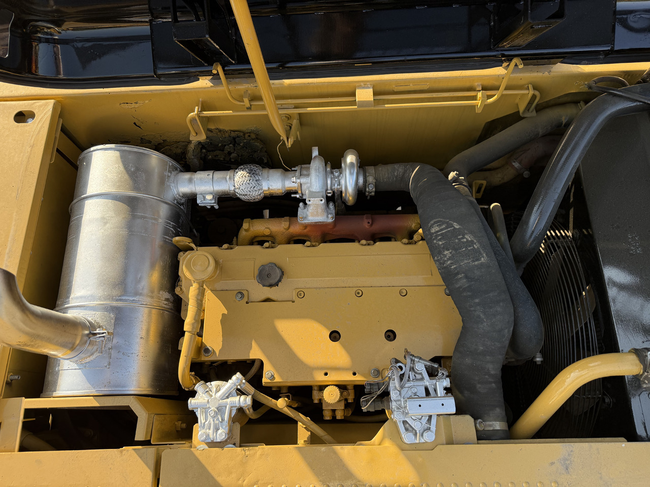 Lintekskavaator CATERPILLAR used cat 320d: pilt 15