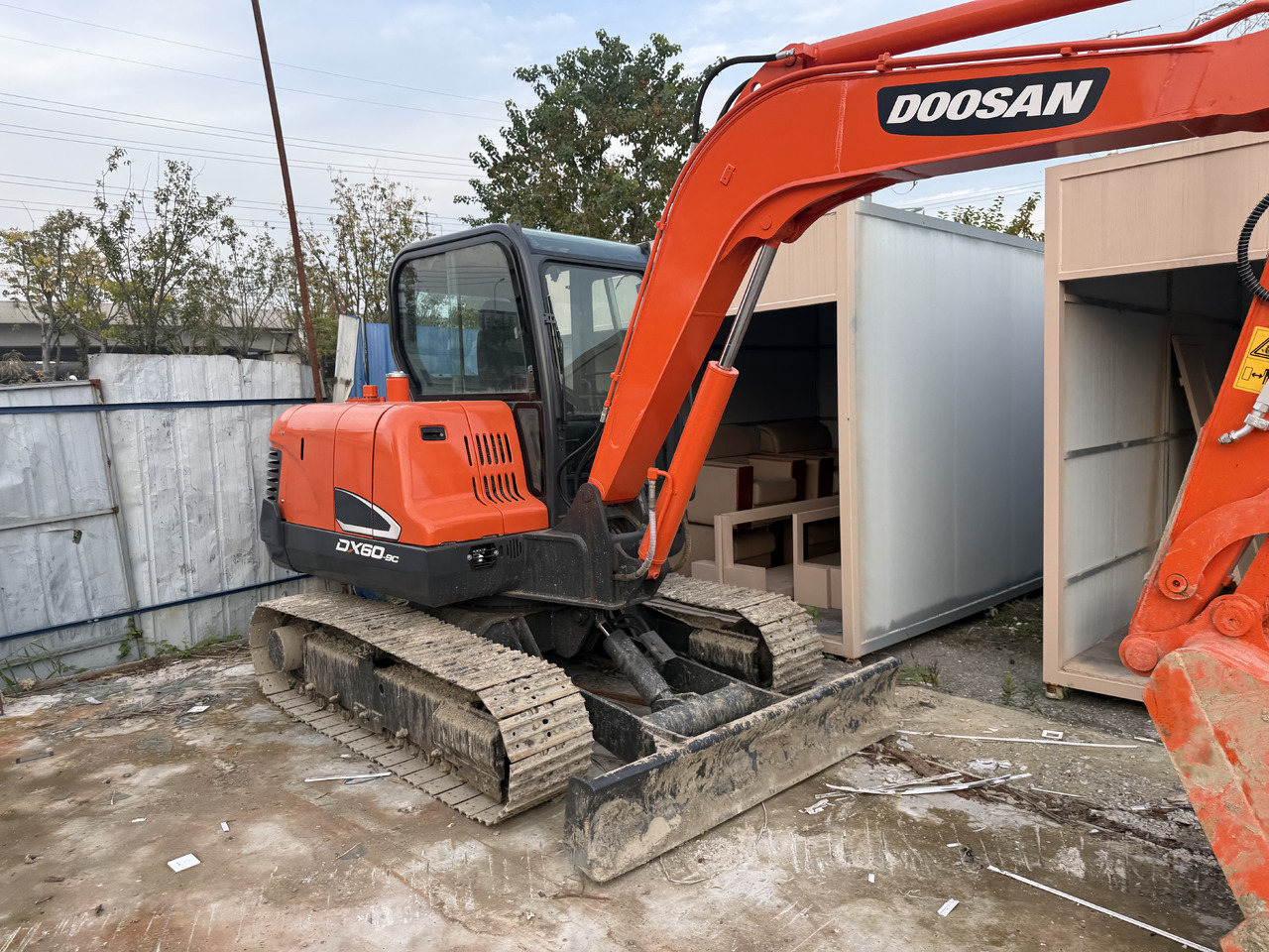 DOOSAN Used large Doosan DX60 excavators, original DX60 used excavators, 6-ton DX60 hydraulic excavators, best-selling at low prices. - Miniekskavaator: pilt 2 DOOSAN Used large Doosan DX60 excavators, original DX60 used excavators, 6-ton DX60 hydraulic excavators, best-selling at low prices. - Miniekskavaator: pilt 2