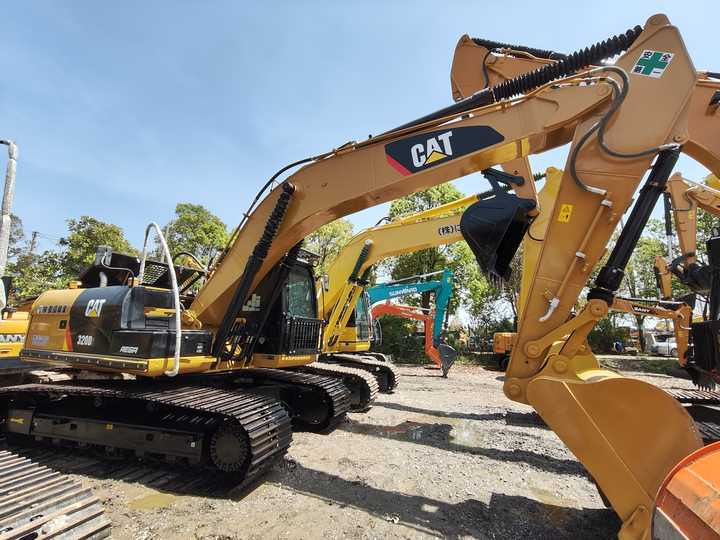 Durable Second Hand Machine Original Used Caterpillar Excavator CAT 330D2 USED 329D2 320D2 325D 315D Excavator - Lintekskavaator: pilt 3 Durable Second Hand Machine Original Used Caterpillar Excavator CAT 330D2 USED 329D2 320D2 325D 315D Excavator - Lintekskavaator: pilt 3