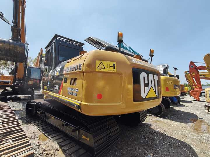 Durable Second Hand Machine Original Used Caterpillar Excavator CAT 330D2 USED 329D2 320D2 325D 315D Excavator - Lintekskavaator: pilt 5 Durable Second Hand Machine Original Used Caterpillar Excavator CAT 330D2 USED 329D2 320D2 325D 315D Excavator - Lintekskavaator: pilt 5