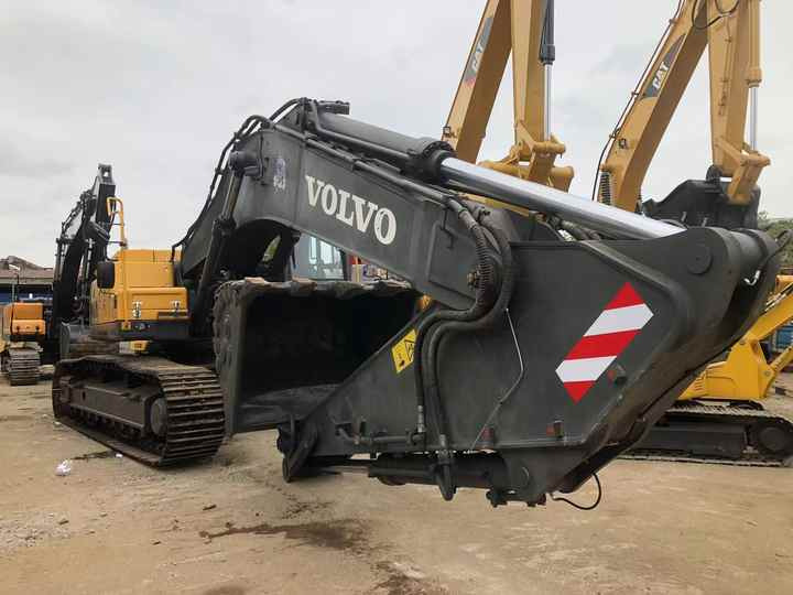 Good Condition VOLVO EC480DL Excavator Low Price Large Hydraulic Crawler Excavator volvo 480dl for Sale - Ekskavaator: pilt 2 Good Condition VOLVO EC480DL Excavator Low Price Large Hydraulic Crawler Excavator volvo 480dl for Sale - Ekskavaator: pilt 2