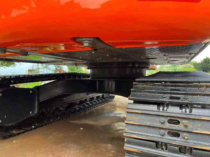 HITACHI ZX120-6 Original Japan Surplus Hitachi ZX120-6 for Sale - Lintekskavaator: pilt 5 HITACHI ZX120-6 Original Japan Surplus Hitachi ZX120-6 for Sale - Lintekskavaator: pilt 5