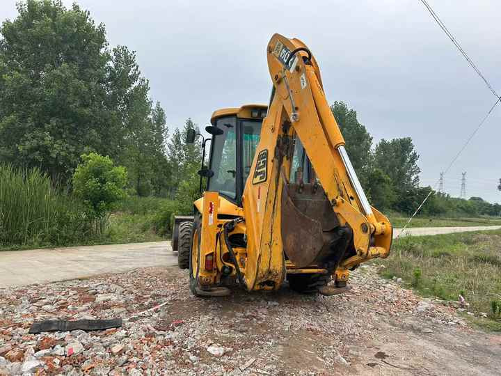 Low Price JCB 3CX Backhoe Loader in Excellent Condition for Sale JCB3CX JCB 4CX Available for Sale - Ekskavaator-laadur: pilt 4 Low Price JCB 3CX Backhoe Loader in Excellent Condition for Sale JCB3CX JCB 4CX Available for Sale - Ekskavaator-laadur: pilt 4