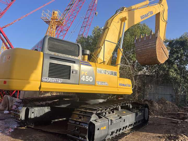 Low Price Used Komatsu PC450-8 Excavator with Good Condition Komatsu PC450-8 Excavator 45 Tons Construction Machinery for Sale - Lintekskavaator: pilt 3 Low Price Used Komatsu PC450-8 Excavator with Good Condition Komatsu PC450-8 Excavator 45 Tons Construction Machinery for Sale - Lintekskavaator: pilt 3