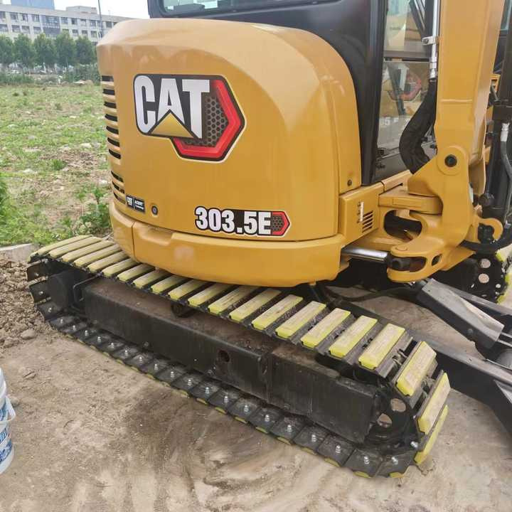 Mini Caterpillar 303.5E Excavator for Sale Second Hand Original Caterpillar 3tons Excavator in Sale - Lintekskavaator: pilt 2 Mini Caterpillar 303.5E Excavator for Sale Second Hand Original Caterpillar 3tons Excavator in Sale - Lintekskavaator: pilt 2