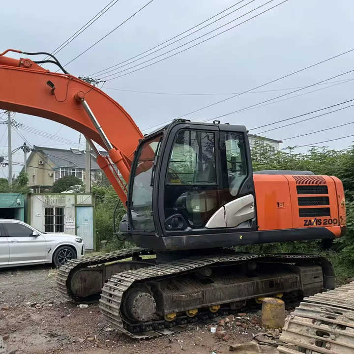 Original Hitachi ZX200 ZX200-5G ZX210 ZX240 Excavator Secondhand Japan Hitachi Excavator Price Low in Good Condition on Sale - Ekskavaator: pilt 1 Original Hitachi ZX200 ZX200-5G ZX210 ZX240 Excavator Secondhand Japan Hitachi Excavator Price Low in Good Condition on Sale - Ekskavaator: pilt 1