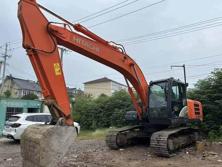 Original Hitachi ZX200 ZX200-5G ZX210 ZX240 Excavator Secondhand Japan Hitachi Excavator Price Low in Good Condition on Sale - Ekskavaator: pilt 3 Original Hitachi ZX200 ZX200-5G ZX210 ZX240 Excavator Secondhand Japan Hitachi Excavator Price Low in Good Condition on Sale - Ekskavaator: pilt 3