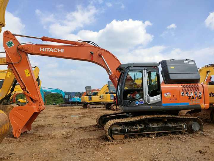 Original Japan Hitachi ZX240 Excavator Hitachi Excavator in Low Price for Hot Sale - Lintekskavaator: pilt 2 Original Japan Hitachi ZX240 Excavator Hitachi Excavator in Low Price for Hot Sale - Lintekskavaator: pilt 2