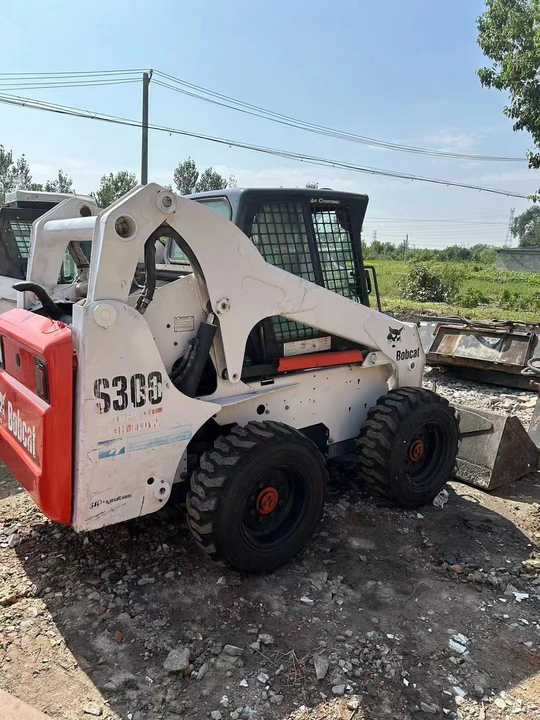 Used Bob Cat Bob Cat S300 Used Skid Steer Wheel Loader Multifunctional Track Loaders Bobcat - Kompaktlaadur: pilt 3 Used Bob Cat Bob Cat S300 Used Skid Steer Wheel Loader Multifunctional Track Loaders Bobcat - Kompaktlaadur: pilt 3