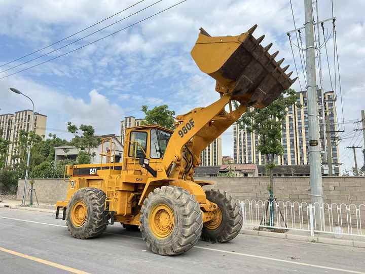 Used CAT 980f 980g 980c Wheel Loader Second Hand Condition CAT 966H 966F 966E 966G Front Loaders for Sale - Rataslaadur: pilt 5 Used CAT 980f 980g 980c Wheel Loader Second Hand Condition CAT 966H 966F 966E 966G Front Loaders for Sale - Rataslaadur: pilt 5