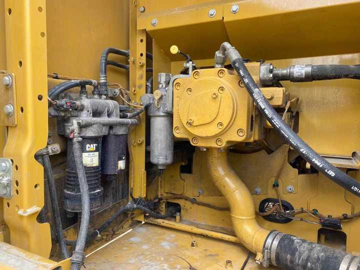 Used Digger CAT 320 Construction Machinery Construction Digger Used CAT 320 Cheap Excavator - Lintekskavaator: pilt 4 Used Digger CAT 320 Construction Machinery Construction Digger Used CAT 320 Cheap Excavator - Lintekskavaator: pilt 4