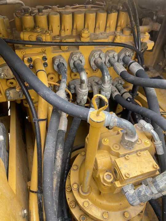 Used Digger CAT 320 Construction Machinery Construction Digger Used CAT 320 Cheap Excavator - Lintekskavaator: pilt 3 Used Digger CAT 320 Construction Machinery Construction Digger Used CAT 320 Cheap Excavator - Lintekskavaator: pilt 3