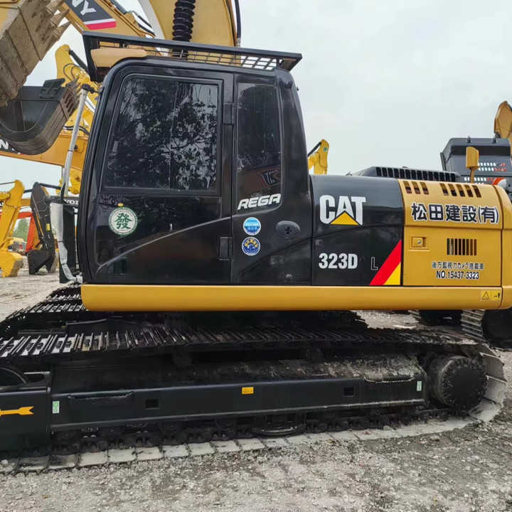 Used Digger CAT 323D2L Construction Machinery Construction Digger Used CAT 323D2L Cheap Excavator - Lintekskavaator: pilt 2 Used Digger CAT 323D2L Construction Machinery Construction Digger Used CAT 323D2L Cheap Excavator - Lintekskavaator: pilt 2