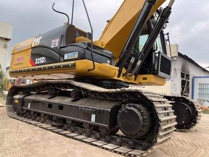 Used Digger CAT 325DL Construction Machinery Construction Digger Used CAT 325DL Cheap Excavator - Lintekskavaator: pilt 3 Used Digger CAT 325DL Construction Machinery Construction Digger Used CAT 325DL Cheap Excavator - Lintekskavaator: pilt 3