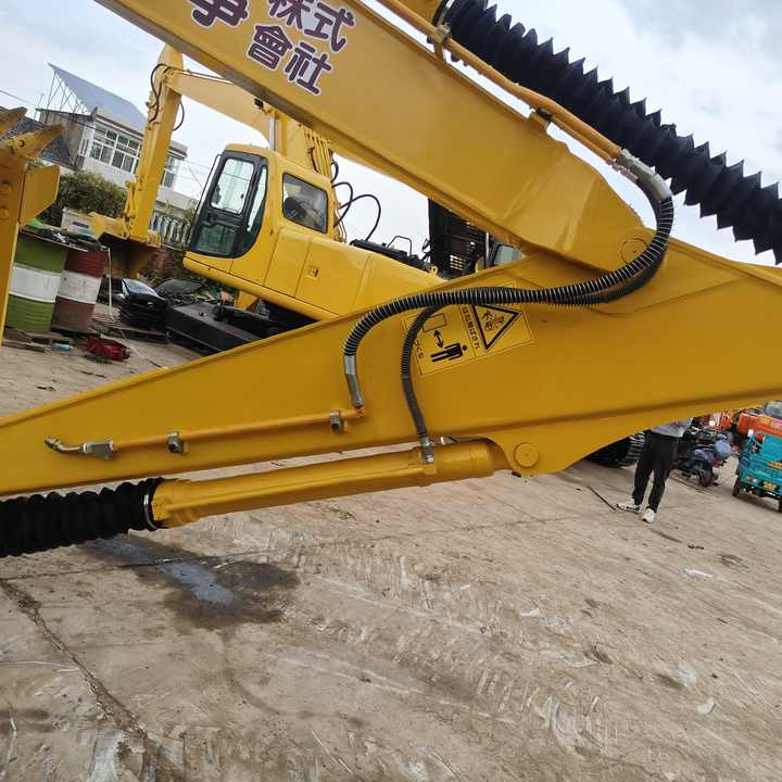 Used Good Quality Japan Original PC130 in Good Condition PC130 Komatsu - Ekskavaator: pilt 3 Used Good Quality Japan Original PC130 in Good Condition PC130 Komatsu - Ekskavaator: pilt 3