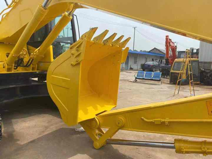 Used Good Quality Japan Original PC220-7 in Good Condition PC220-7 Komatsu - Lintekskavaator: pilt 4 Used Good Quality Japan Original PC220-7 in Good Condition PC220-7 Komatsu - Lintekskavaator: pilt 4