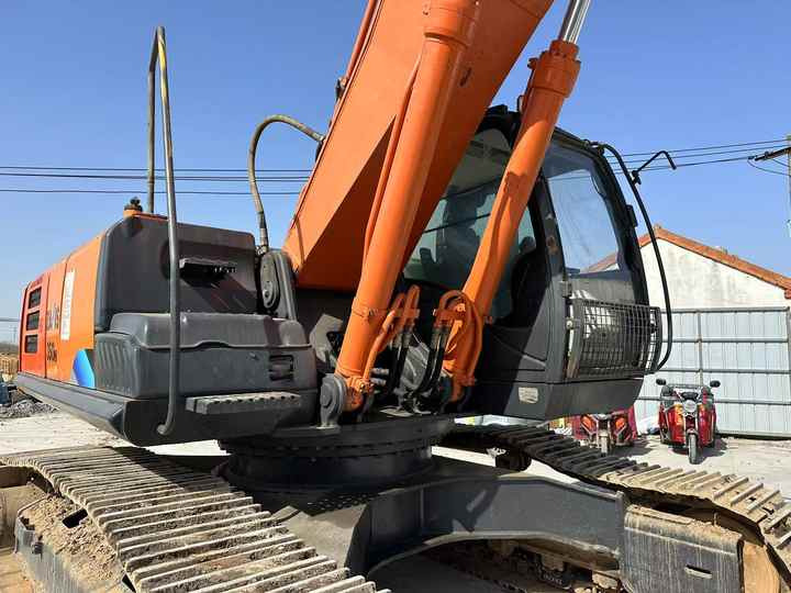 Used Hitachi Zx 350 Excavator with Loe Shipping and Certificate Global Shipping - Lintekskavaator: pilt 3 Used Hitachi Zx 350 Excavator with Loe Shipping and Certificate Global Shipping - Lintekskavaator: pilt 3