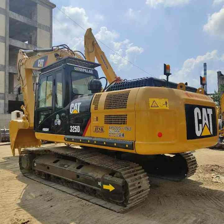 Used Second Hand CAT 325D 325DL Crawler Hydraulic Excavator Digger Japan Original 25 Tons Low Price - Lintekskavaator: pilt 1 Used Second Hand CAT 325D 325DL Crawler Hydraulic Excavator Digger Japan Original 25 Tons Low Price - Lintekskavaator: pilt 1