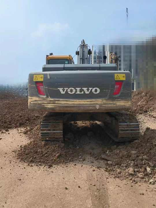 Used Volvo Brand Original EC200B Model Excavator with Good Working Condition for Sale - Lintekskavaator: pilt 5 Used Volvo Brand Original EC200B Model Excavator with Good Working Condition for Sale - Lintekskavaator: pilt 5